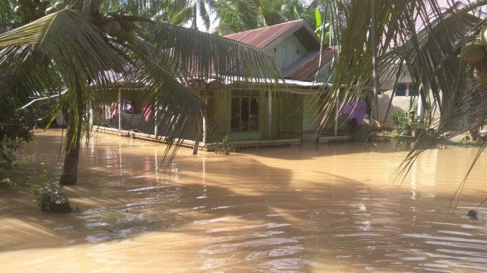 Banjir Terjang Blang Mangat Lhokseumawe