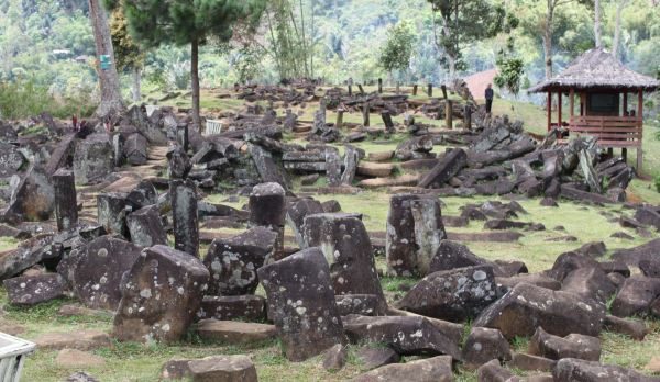 5 Tempat Wisata di Jabar Ini Kental dengan Kisah Legenda