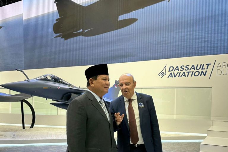 Prabowo Subianto di pameran Paris Air Show 2023
