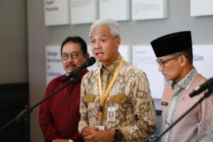 ganjar pranowo borobudur