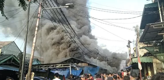 Kebakaran di Pasar Kambing
