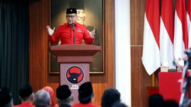 rocky gerung presiden jokowi