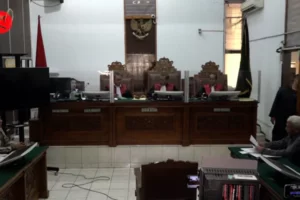 rocky gerung pembicara