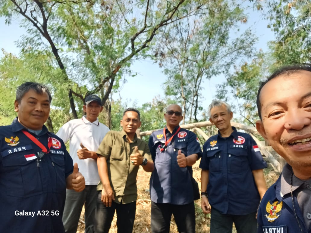 Kasepuhan Cirebon Ada Wisata Religi Unik " Batu Kilan ".