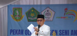 Walikota Sukabumi Kusmana Hartadji