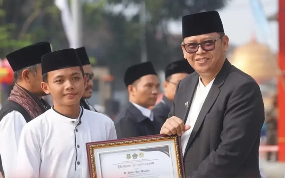 Walikota Sukabumi Kusmana Hartadji