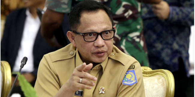 Sikap Tegas Menteri Dalam