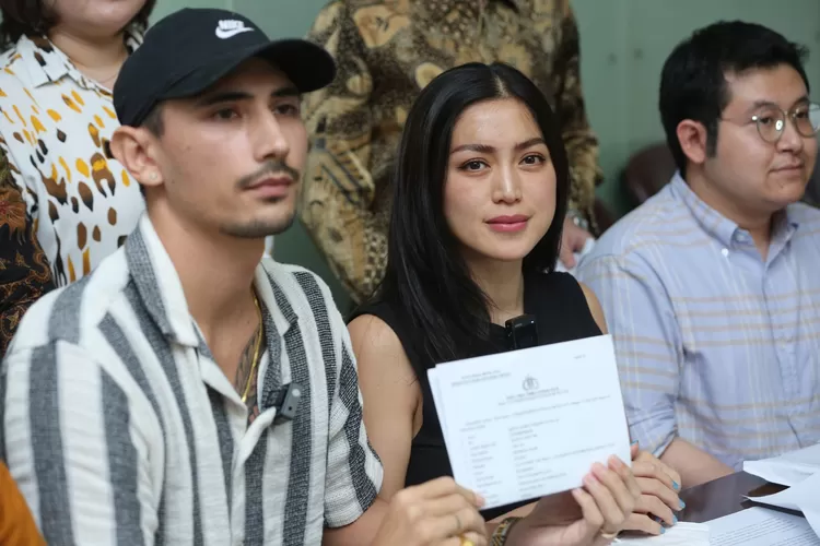 Pelaku Penipu Artis Jedar