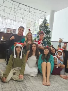 Selebriti Merayakan Natal