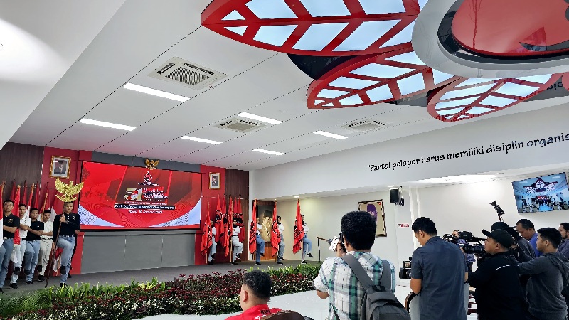 DPP PDIP Merayakan Ulang