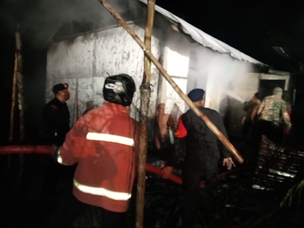 kebakaran rumah warga