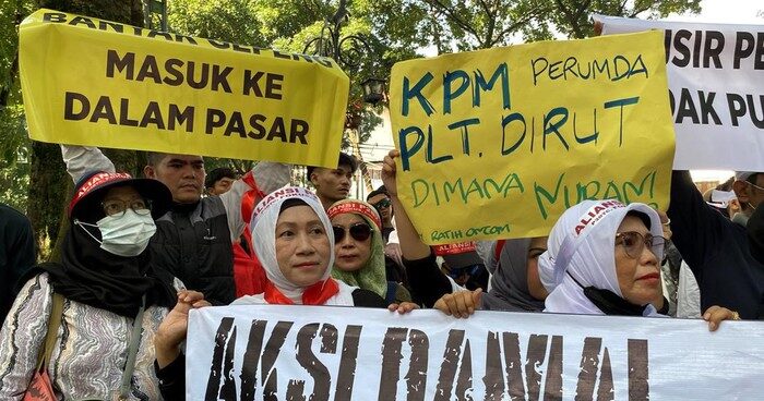 Ribuan Pedagang Pasar Baru