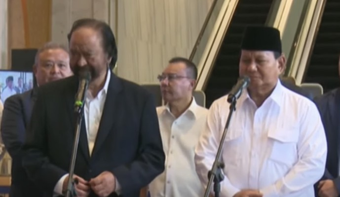 DPP AWDI B.wadja SH Apresiasi Pertemuan Prabowo - Suryapaloh . Hal ini disampaikan oleh Sekjend AWDI Balham Wadja SH jumat Sore di Kantor DPP AWDI