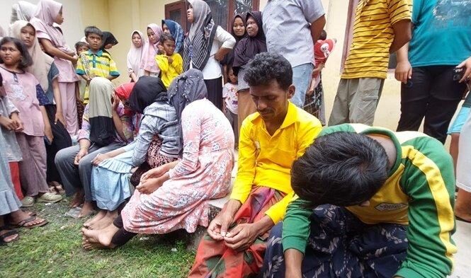 kapal rohingya aceh barat