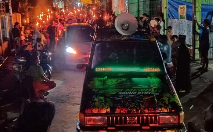 Umat Islam jayapura Sambut 1 Syawal 1445 H dengan Takbir Keliling