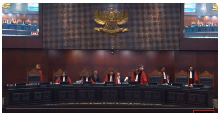 Statemen MK terkait dukungan Presiden ke Pasangan 02 Kelewat Batas