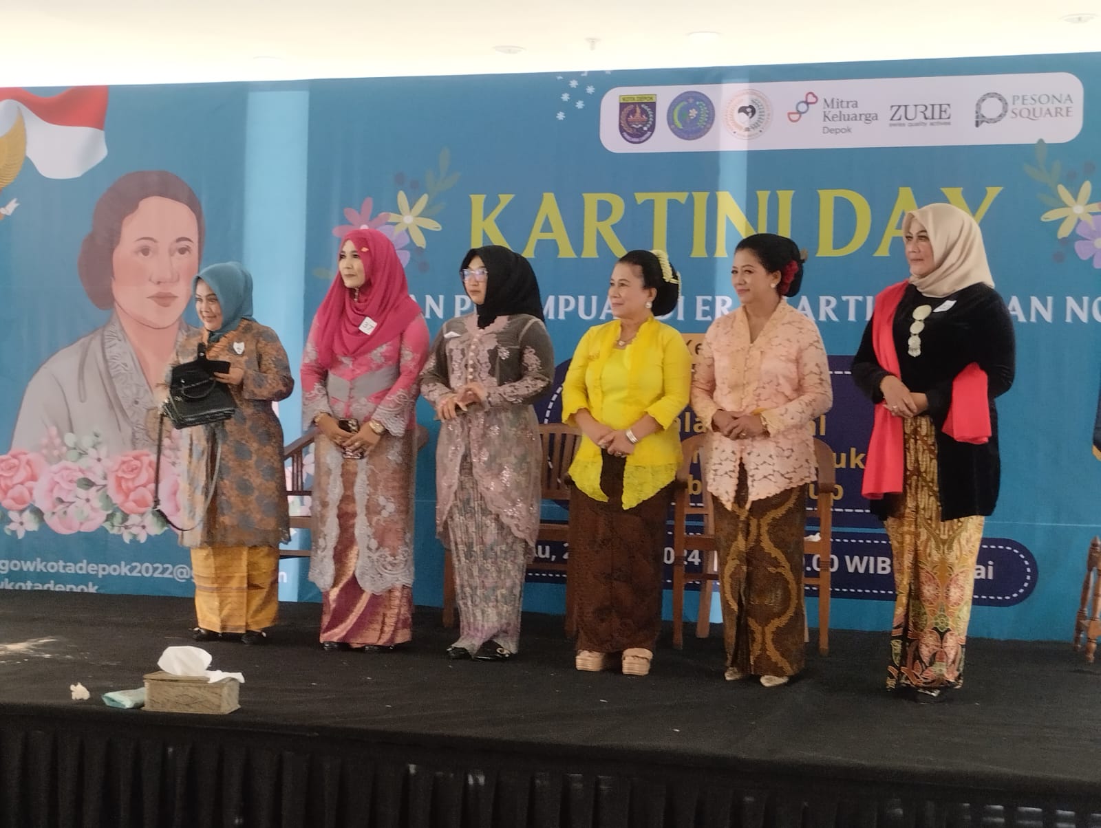 Kartini Day : Peran Perempuan di Era Kartini Zaman Now" di Mal Pesona Square .