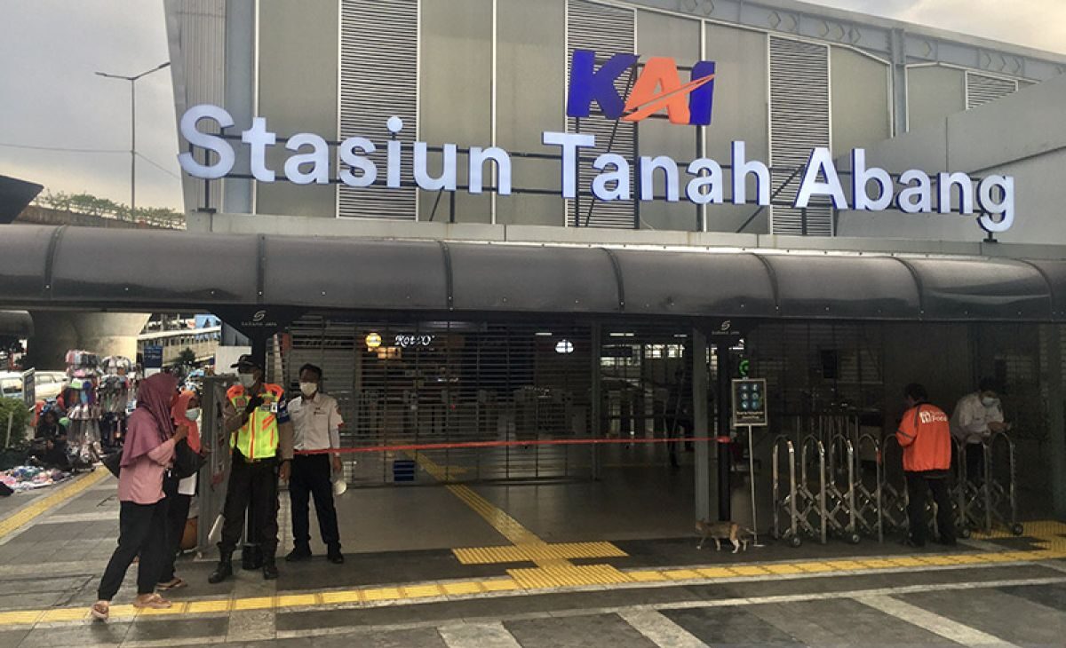 stasiun tanah abang 2024