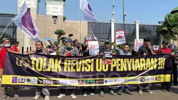 Demo RUU Penyiaran ,Tolak 'Pemerkosaan' Hak Kemerdekaan Insan Pers