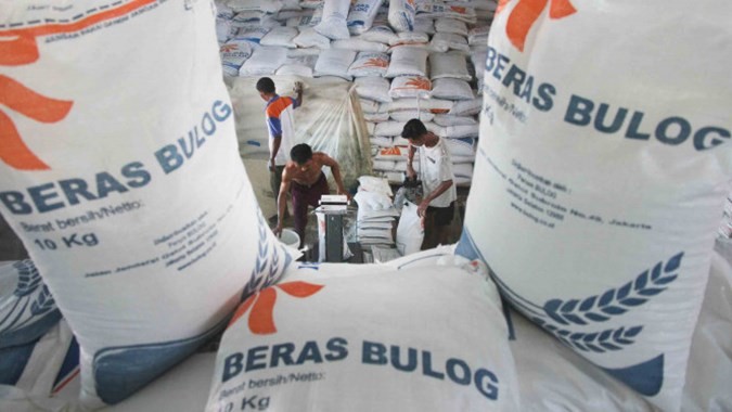 bantuan pangan beras jakarta