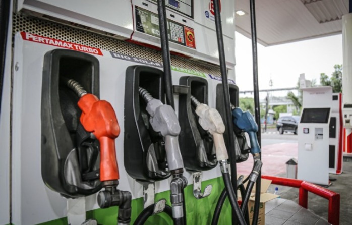 Harga BBM Terbaru Pertamina akan berlaku mulai 1 Juni 2024 , Ini Kata Jokowi ?