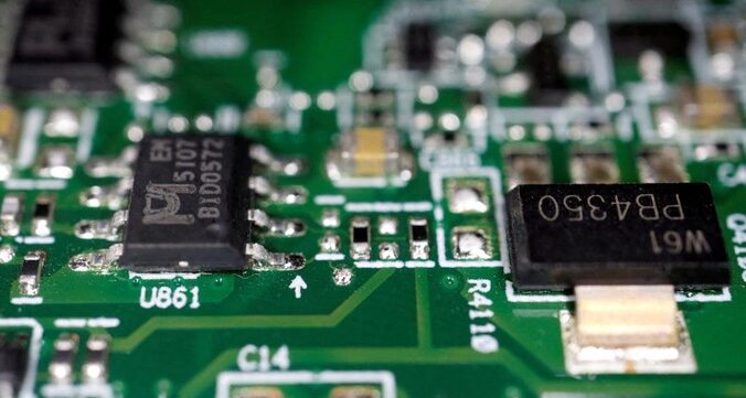 Raja Semi Konduktor Siap di pegang oleh Malaysia  , Indonesia Raja Apa nih ? .