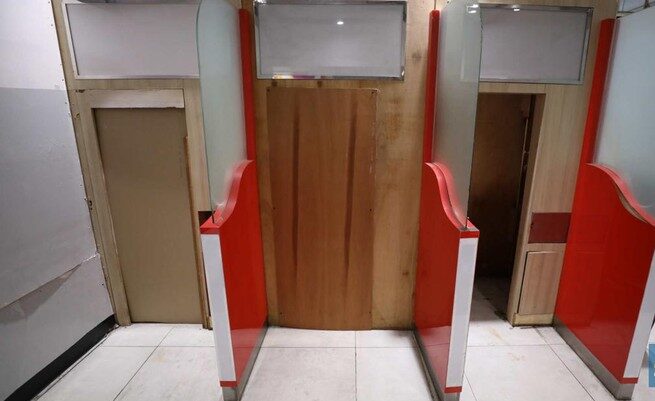 Banyak ATM di Indonesia Tutup, Ini kondisi Sebenarnya terjadi ?.