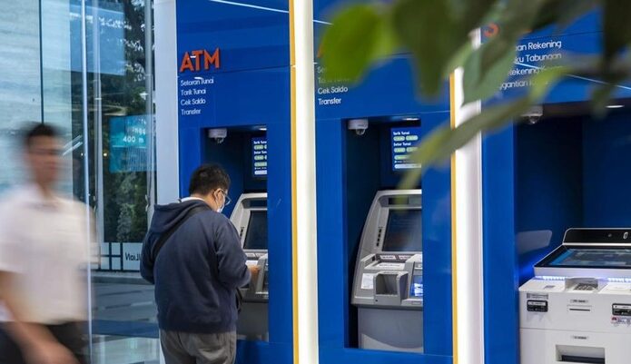 Regulasi Baru untuk Saldo Minimal Bank BCA, BRI, BNI, dan Mandiri.