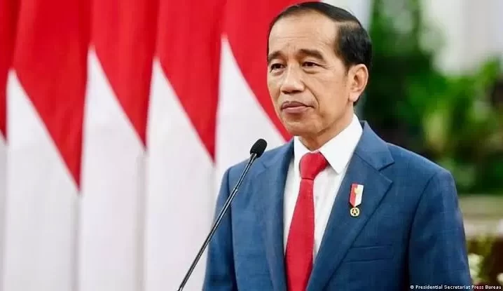 Presiden Jokowi Segera Gantikan Ketum Partai Golkar Usai AH Mundur
