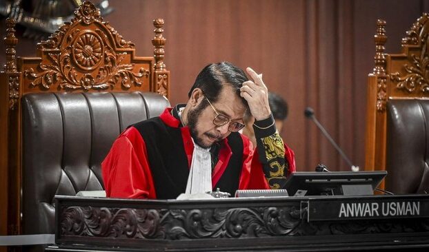 MK Tolak Perubahan Syarat Usia untuk Pilkada, Kasian Anwar Usman Tidak dilibatkan .