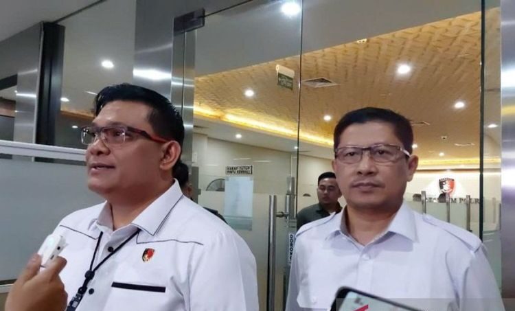 Kasus Korupsi Pengadaan Pabrik Gula PT Perkebunan Nusantara XI sedang diselidiki oleh Bareskrim Polri.