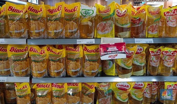 Transmart gelar  Diskon habis 50%+20%, Harga Minyak Goreng Segini, Ayo Emak-Emak . 
