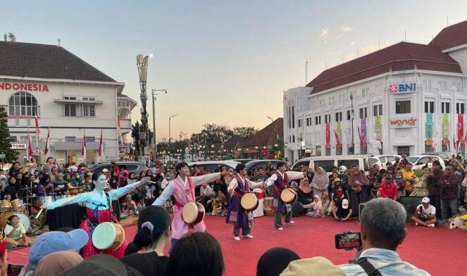 GKR Bendara ungkap sejarah Yogyakarta , Ketika Sambut Peserta  1st YID Carnival 21 Propinsi dan 5 Negara Asing . Pembukaan di Titik Nol Yogyakarta pada hari Sabtu, 24 Agustus 2024,