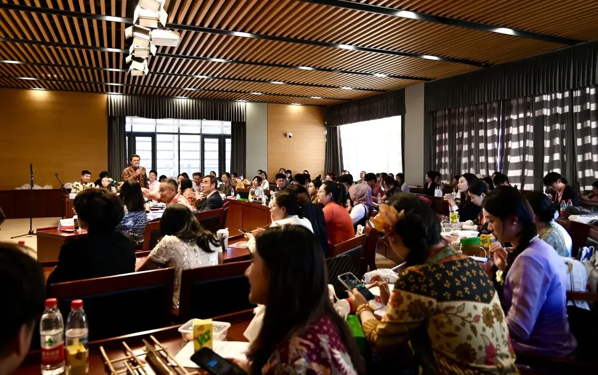 Puluhan Mahasiswa China Kompetisi lomba Pidato Bahasa Indonesia