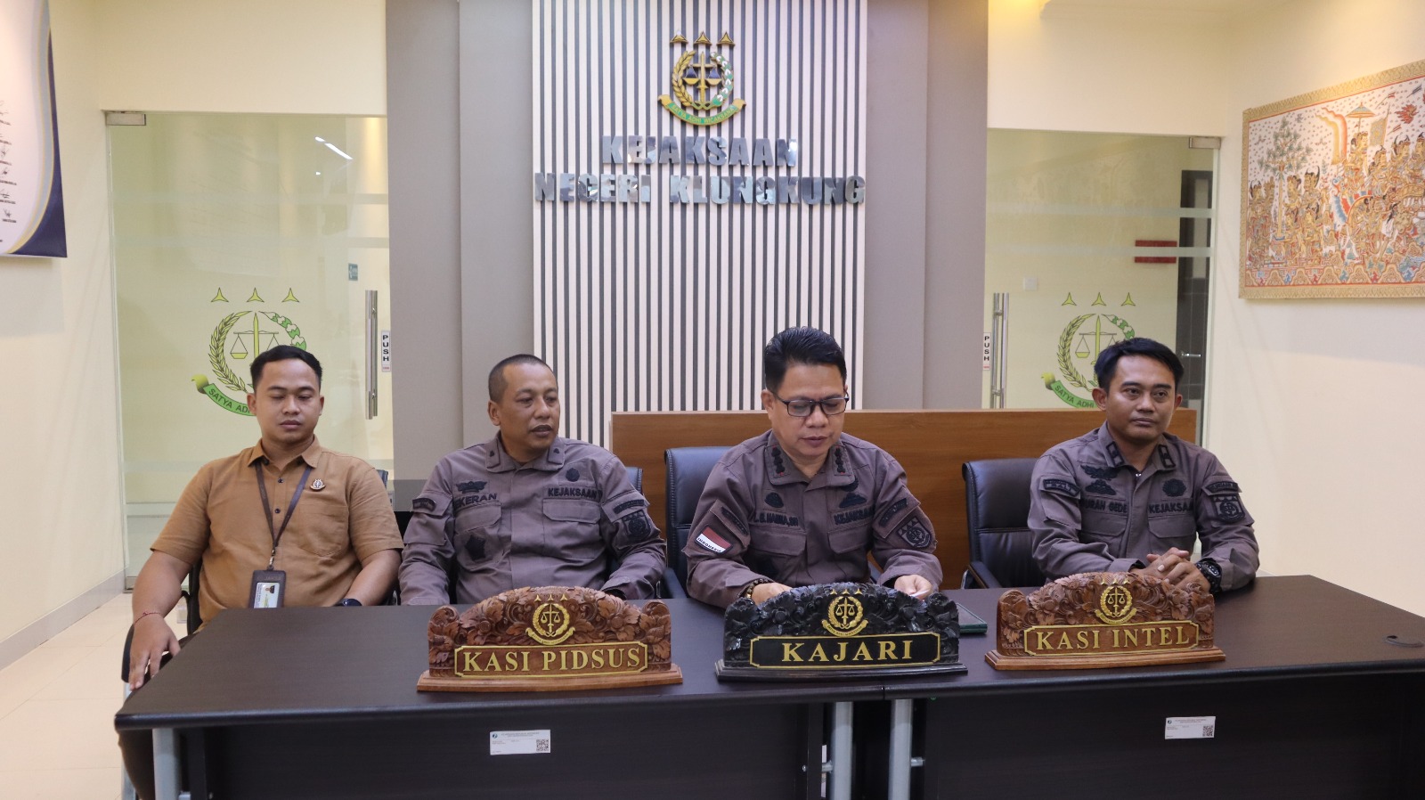 Press Release : Dr. Lapatawe B Hamka, S.H., M.H. Selaku Kepala Kejaksaan Negeri Klungkung