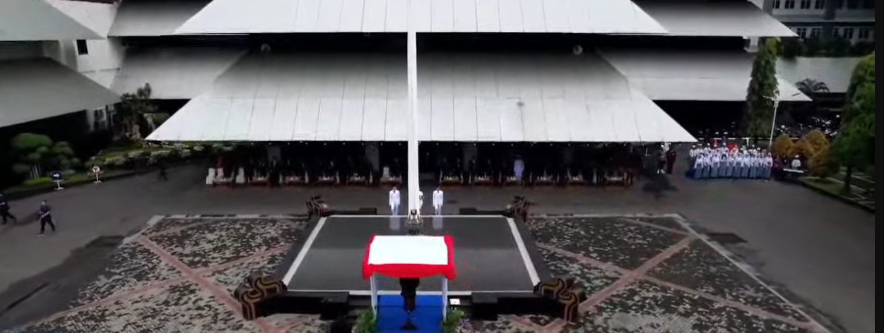 membangun kebangkitan nasional