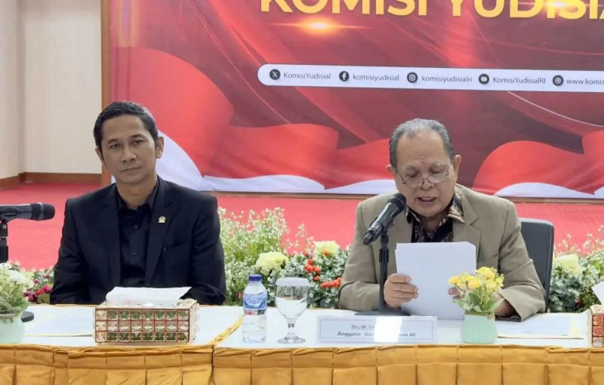 Presiden Prabowo Subianto Umumkan Kenaikan Gaji Hakim