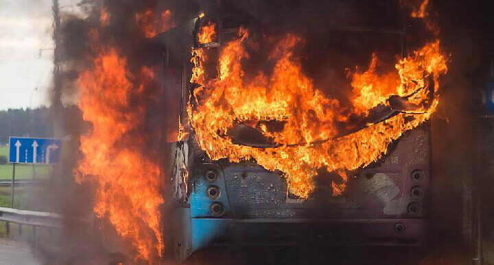 Dua Turis Malaysia dibakar Saat di Bangkok