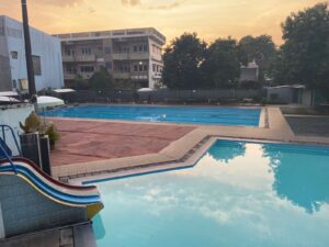 NAMPAK "Kolam Renang sport Central Vitaka 23"