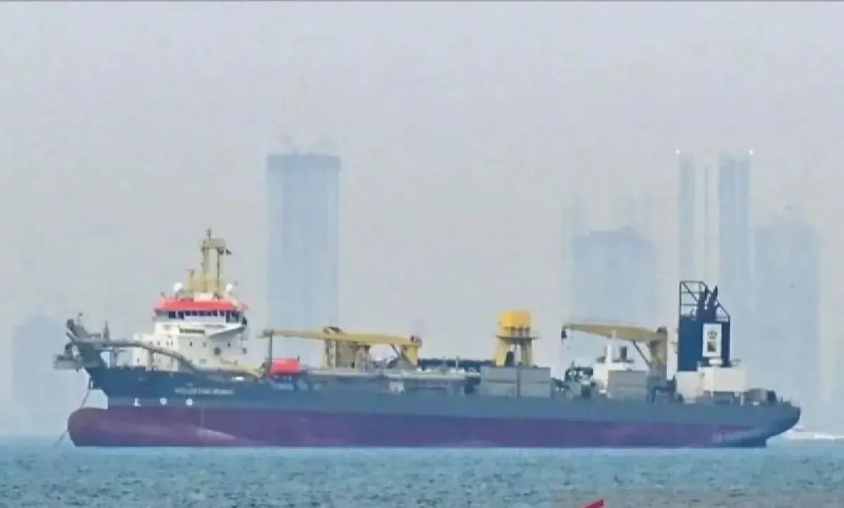 Kemenlu bahas pembebasan dua kapal dari Selat Hormuz